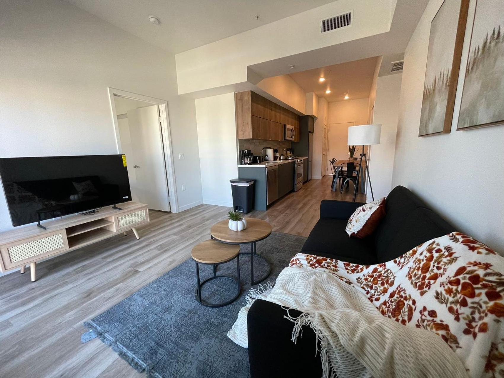 Elegant Retreat In The Heart Of La, Discover Your Lavish Hideaway 로스앤젤레스 외부 사진